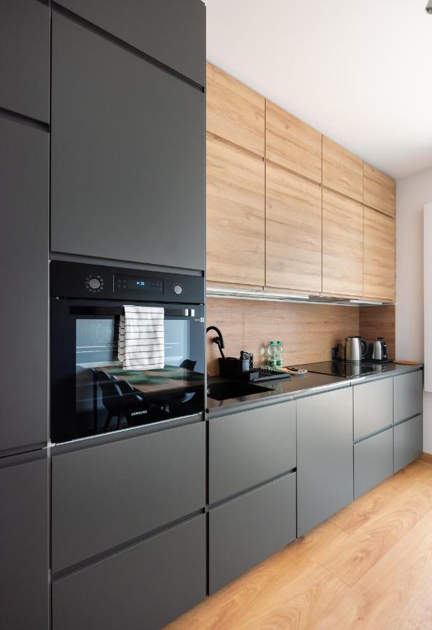 Wola Skwer Happy Apartment Varsovie Extérieur photo